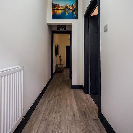 Chatham Lodge Cosy Large Double Room 1 Stoke-on-Trent 외부 사진